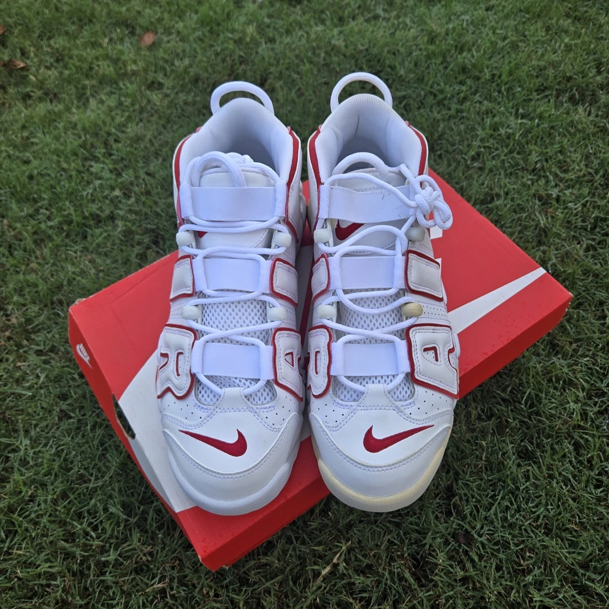 Preços baixos em Nike Air More Uptempo White Varsity Red 2018 | eBay