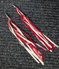RED  & WHITE HUNT WILDE  Bicycle Handlebar Streamers NOS *  for Schwinn & Others