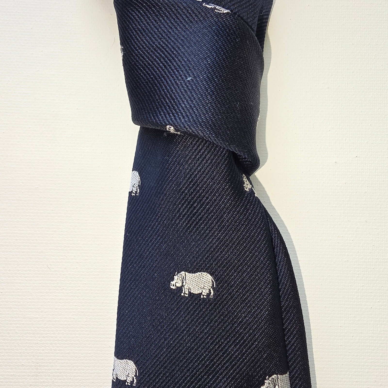 J. Press Burlington Knot Mens Silk Tie Navy Blue Hippo Animal Pattern Necktie