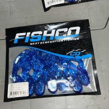 RARE. FISHCO  SAVAGE CHUNKS 3.25" In BLUE SAPPHIRE color. 7 Pack Trailer