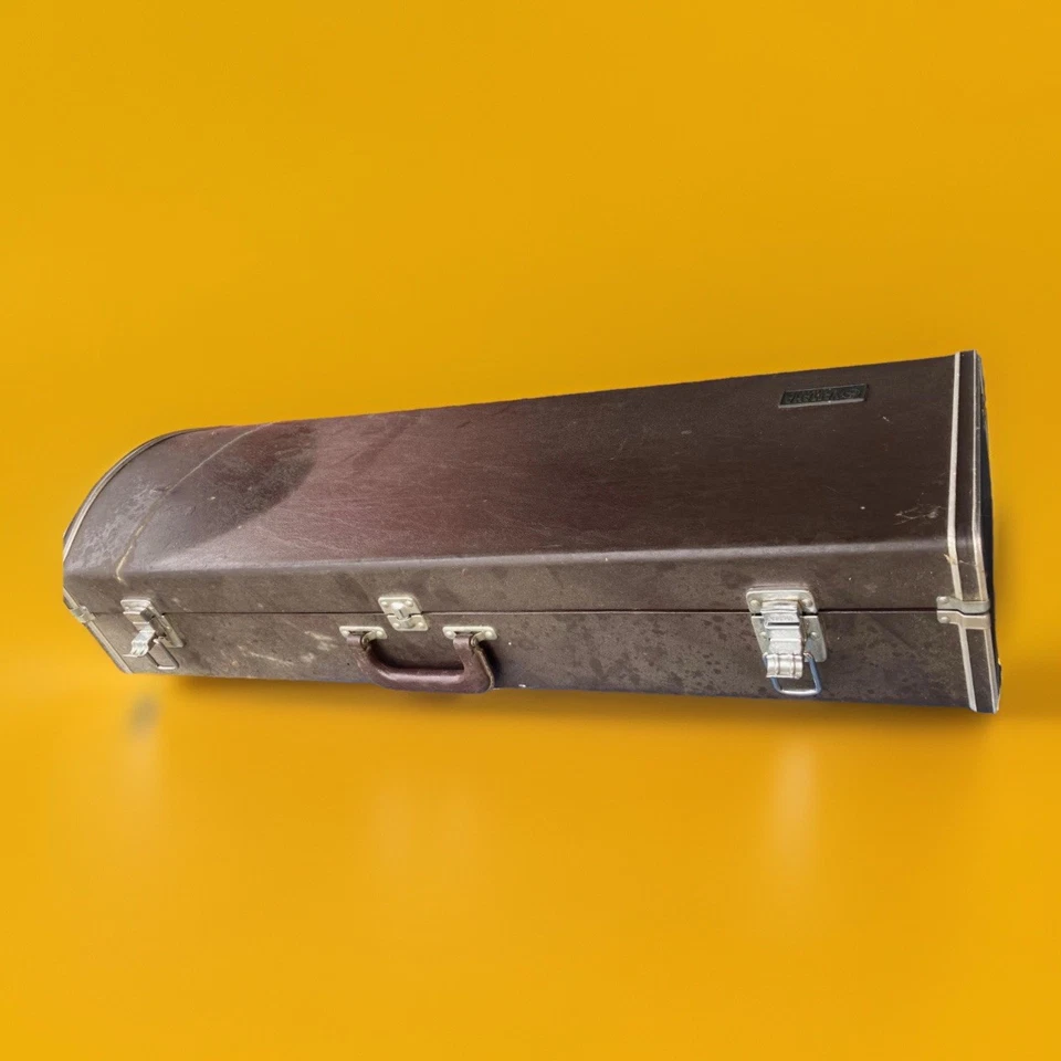 Trombón Yamaha Japón vendido como está jugable O para piezas o restauración Foto 2 de 4