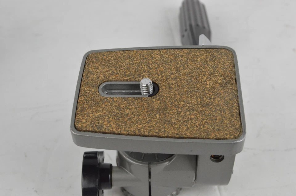 VELBON Trípode Pan Cabezal Inclinable Panhead Placa de Cámara para Trípode VEF-3 VGB-3c Foto 3 de 4