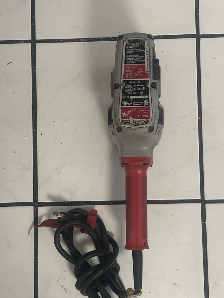 Milwaukee 1675 7.5 Amp Hole Hawg Heavy Duty Corded Drill 120V - Image 2 of 4