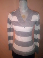 Stylish Active Basic Woman's V-neck Sweater M