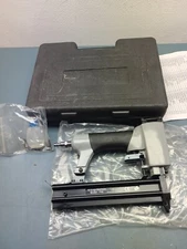 Air Brad Nailer Gun 18 Gauge 5/8" To 1-1/8" F30 