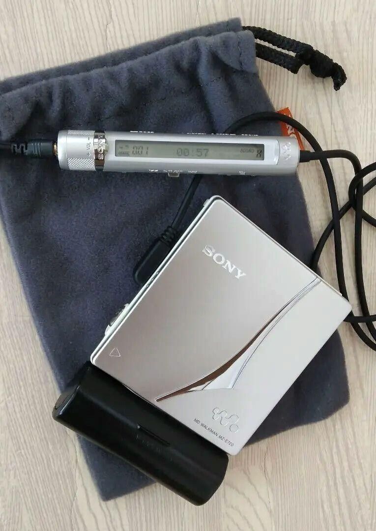 SONY MD Walkman MZ-E720 Portable Player Nearly Unused Many SONY MD Walkman MZ-E720 Portable Player Nearly Unused Many