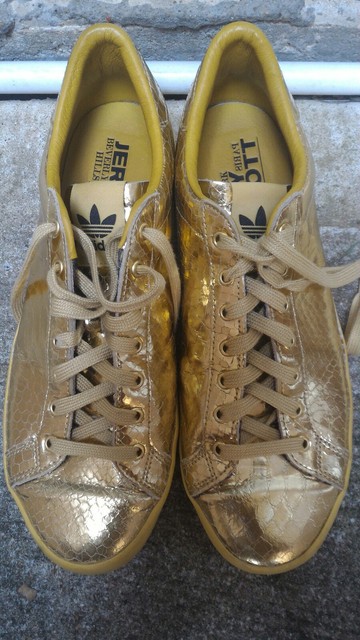 adidas originali obyo x è jeremy scott le alghe python scarpe d'oro adidas originali obyo x è jeremy scott le alghe python scarpe d'oro