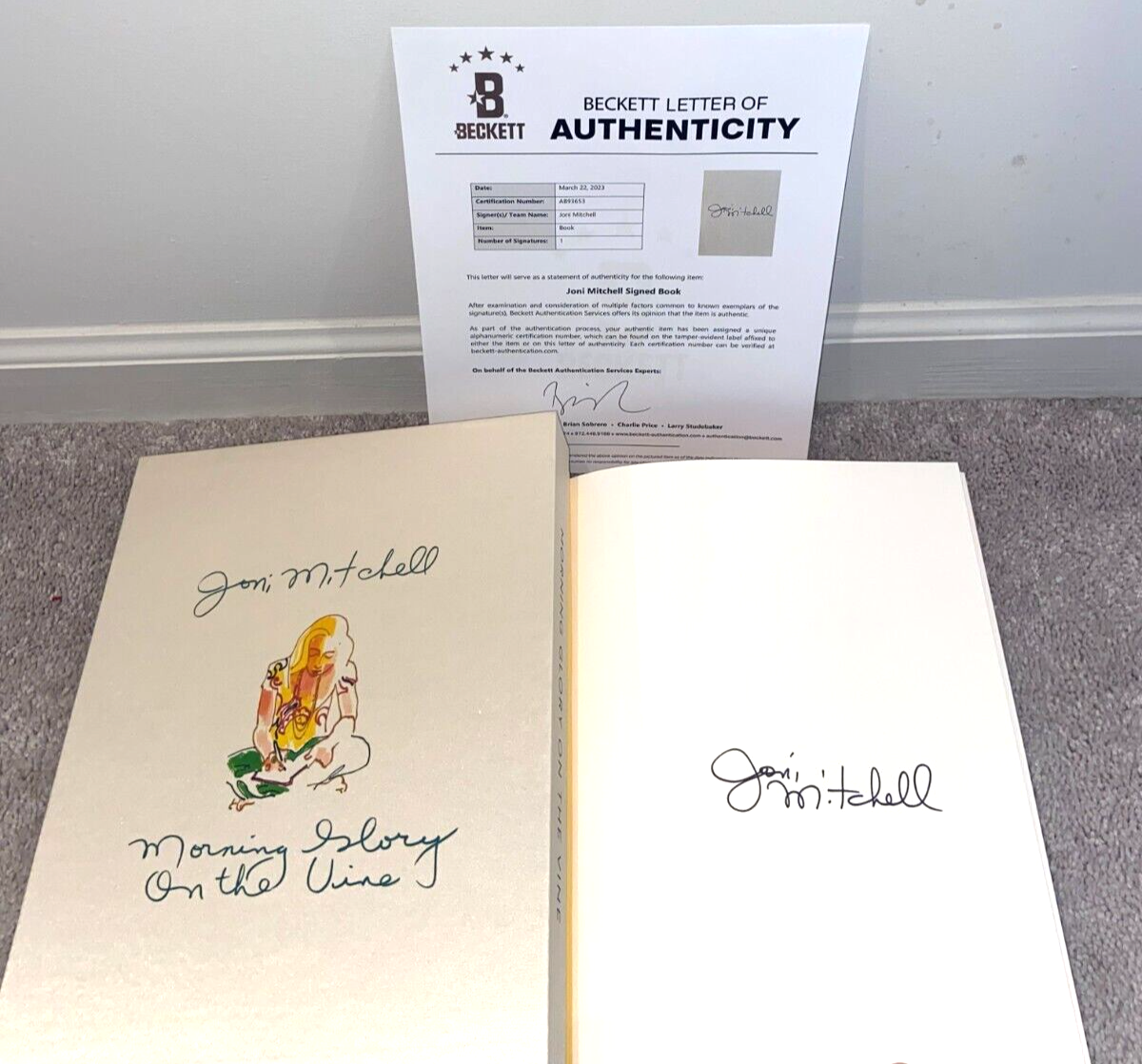 JONI MITCHELL SIGNED MORNING GLORY ON THE VINE DELUXE EDITION BOOK 