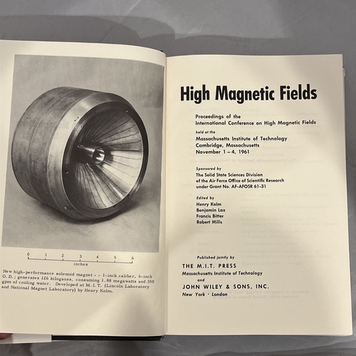 High Magnetic Fields Proceedings International Conference 1961 Air Force Office - Picture 7 of 7