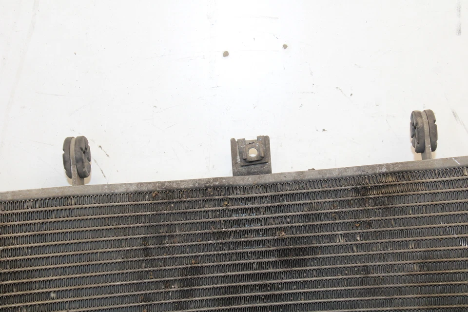 04-05 RADIADOR REFRIGERACIÓN MOTOR SUZUKI GSXR600 17710-29G00 BB658 Foto 3 de 4