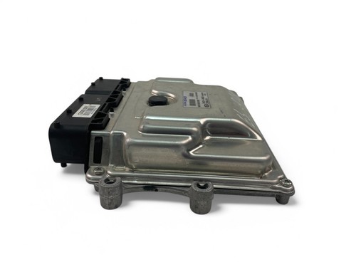 ES2013 KIA Engine Control Unit ECU 39103-04CD0 - Picture 5 of 8