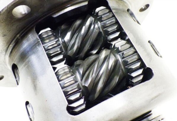 OEM Toyota JZX100 Torsen LSD 8