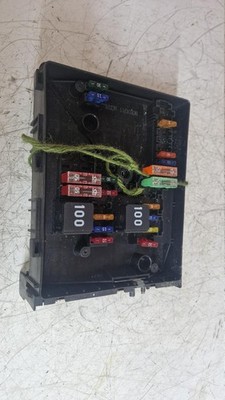 SKODA OCTAVIA 1Z MK2 2011 ENGINE BAY FUSE BOX 1.4L PETROL CAXA