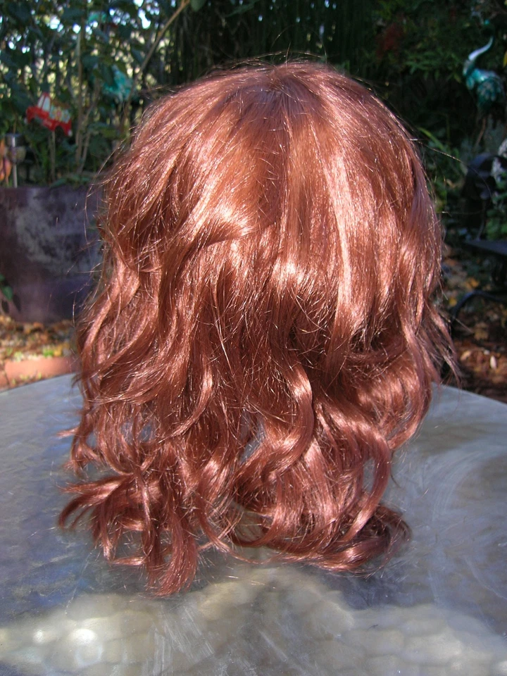 FOREVER YOUNG MUJER SINTÉTICA CASTAÑO ROJIZO PELUDA LARGA CON FLEQUILLO IGNÍFUGO Foto 4 de 4