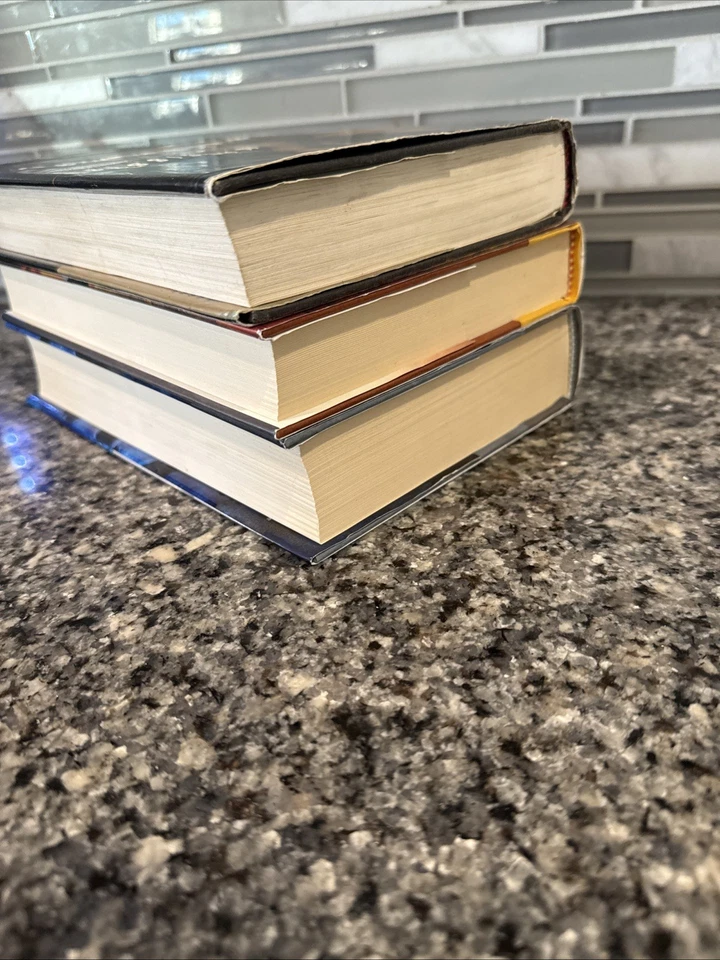 Laurell K. Hamilton Anita Blake 3HC Book 1th Ed Narcissus Chains Hit Affliction Foto 4 de 4