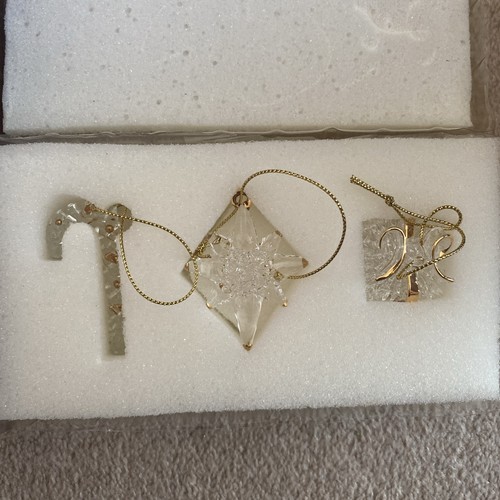 Vintage Avon Set Of 3 Sparkling Christmas Glass Ornament Gift Set New In Box - Picture 2 of 4