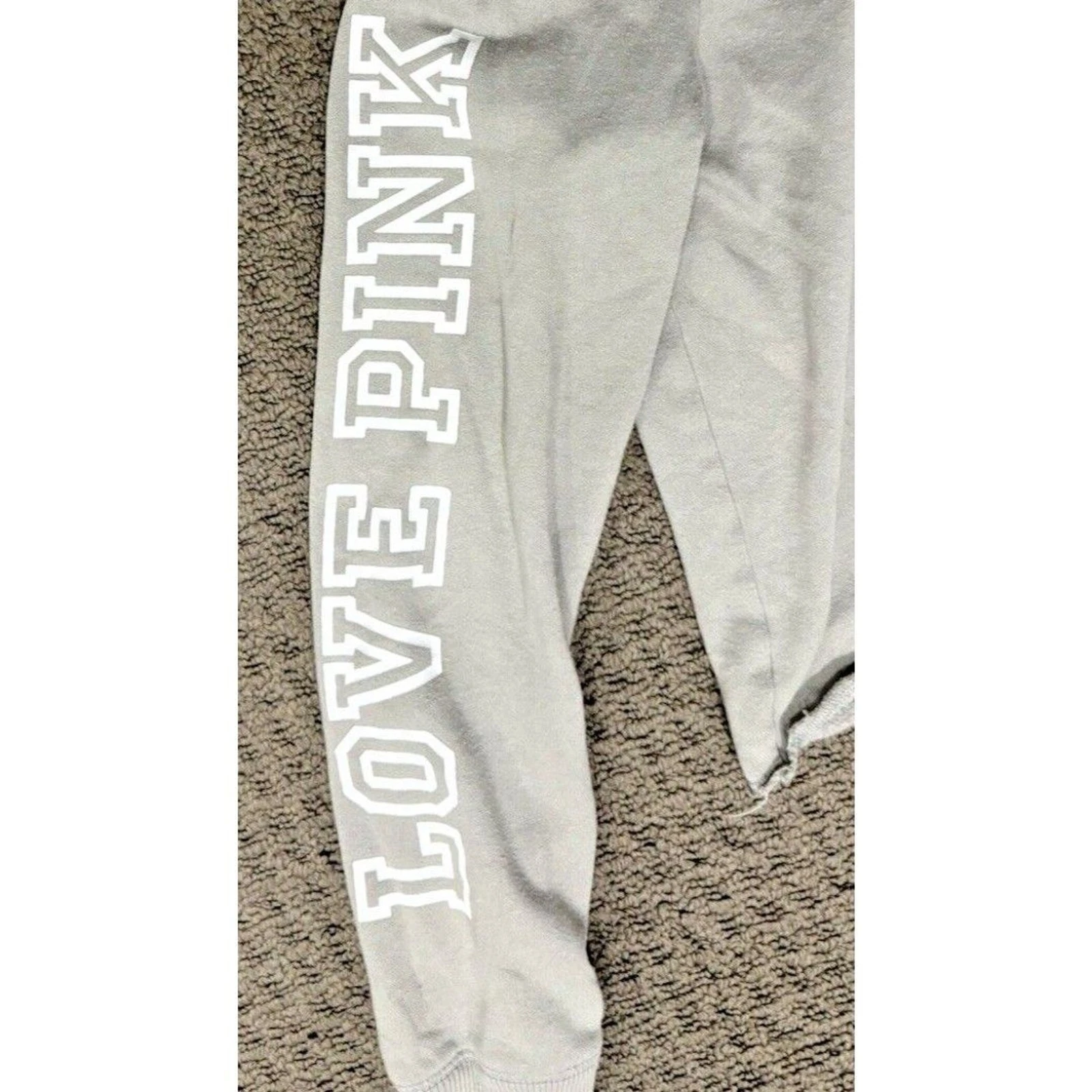 UNDERCOVER victoria secret love rosa felpa con cappuccio cropped piccola donna grigio cotone misto poli usata in ottime condizioni