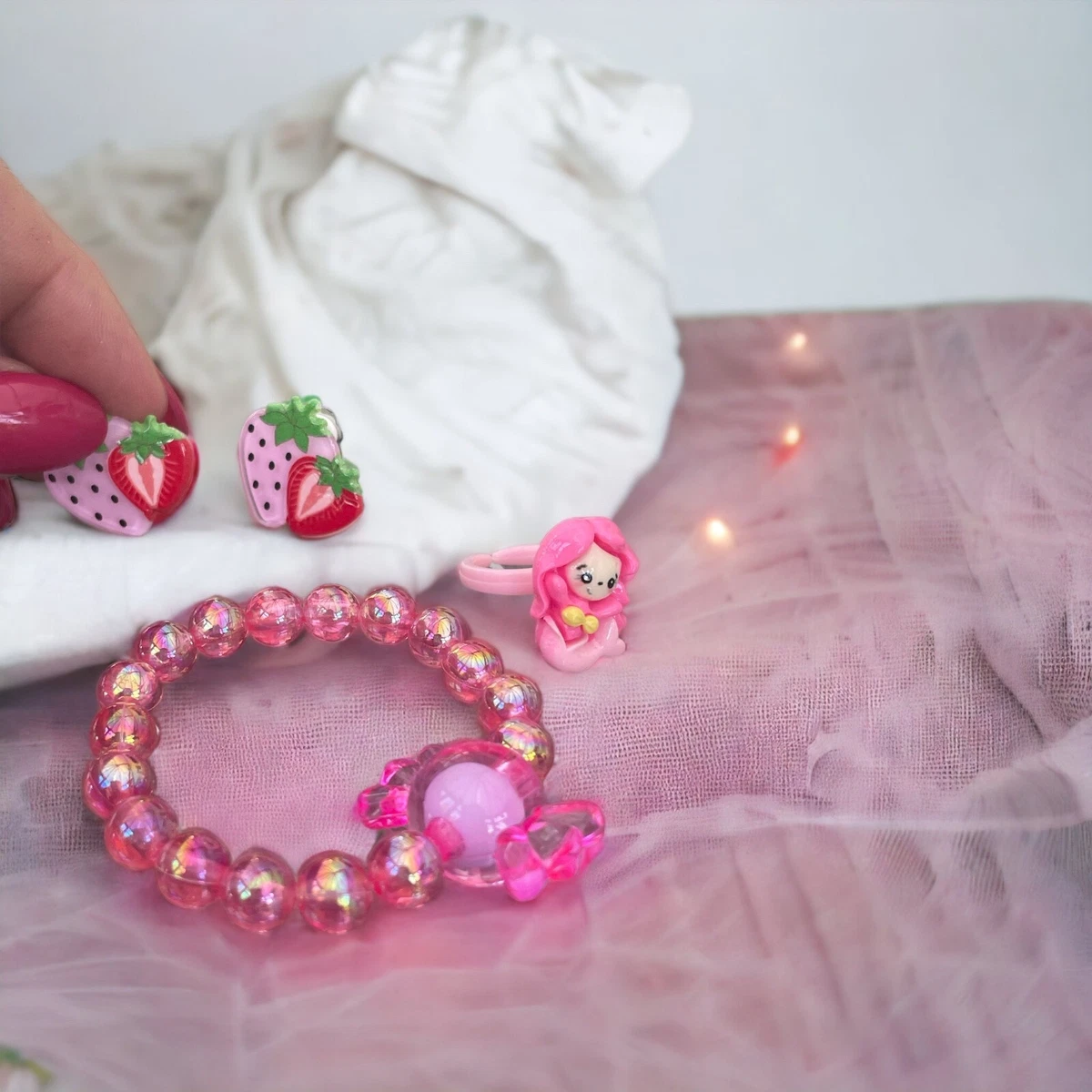 Small girls jewellery set pink candy bracelet flowers clip on