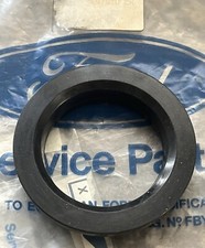 FORD Capri MK2 & MK3 fuel tank filler pipe Grommet / Seal - Lower, Bottom