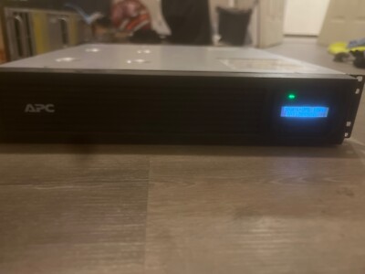 APC SMART SMT1500RM2UC UPS 1500 VA LCD RM 2U 120 V with SmartConnect