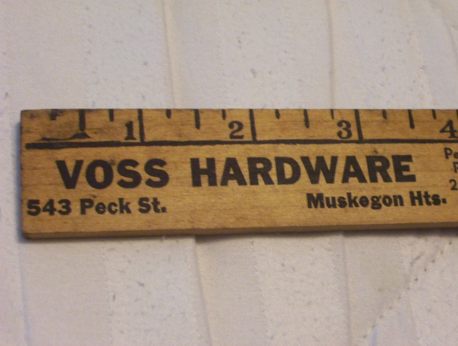 Vintage 14" Wood Fishing Ruler Voss Hardware Muskegon Hts. Mi. G.R