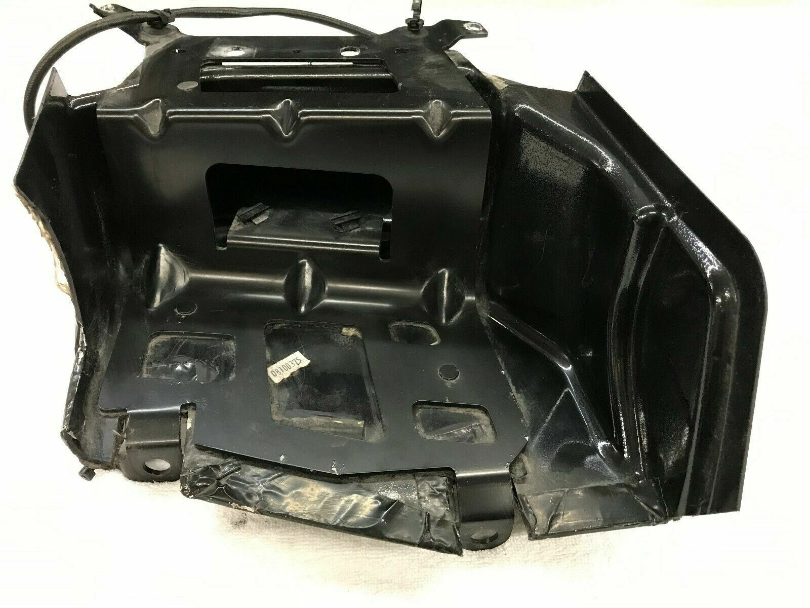 LAMBORGHINI GALLARDO DRIVER LEFT TAIL LIGHT HEAT SHIELD BRACKET COMPLETE OEM