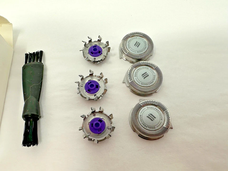 New 3 Pack HQ8 Replacement Heads for Philips Norelco Aquatec Shaver Razor Blades - Image 3 of 3