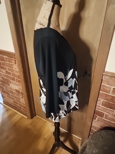 Dana Buchman Womens Black Flower Print 3/4 Sleeve Small Blouse 5535 - Picture 6 of 8