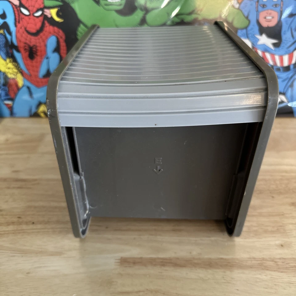 Suncom Docking Bay 10 Nintendo NES Cartucho Almacenamiento Juego Organizador Raro De Colección Foto 4 de 4