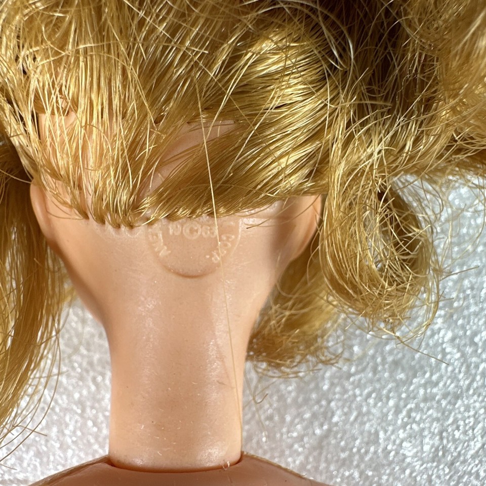 Poupée Tressy Blonde American Character, Jambes Raides, Vintage, Pour Exposition