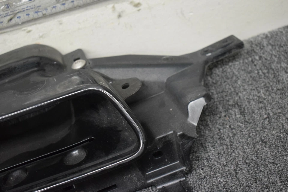 Mercedes Benz S 550 2014-2017 4 Matic tubo de escape OEM de fábrica Foto 2 de 4