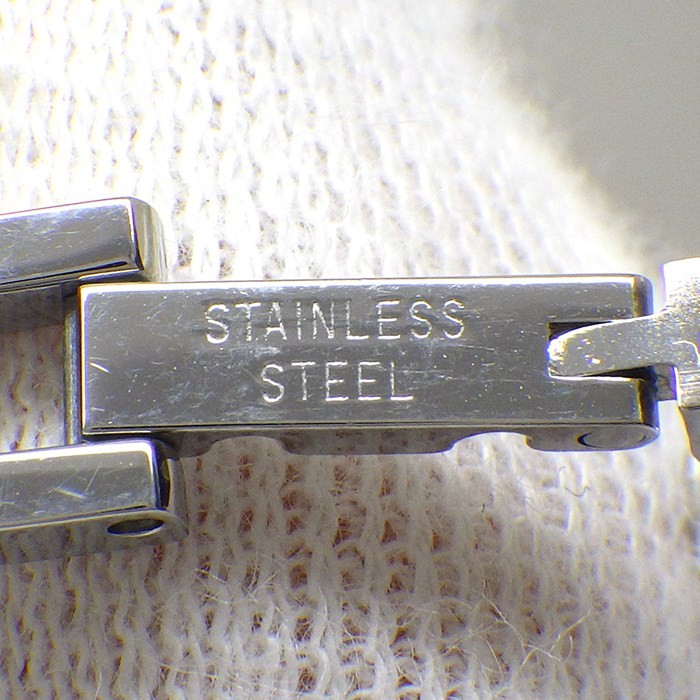 Gucci Bangle Watch 3900L Rectangular Diamond Pave… - image 5