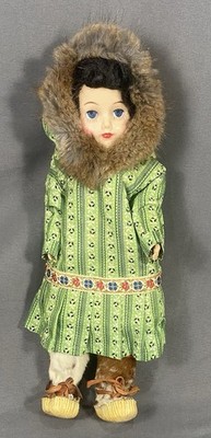 50er Jahre Alaskan Inuit Puppe Wolverine Fell Robbenfellfutter Yupik Real Mukluks
