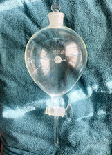 Pyrex No. 6340 4000ml Separatory Funnel with Taper Stopcock and Stopper