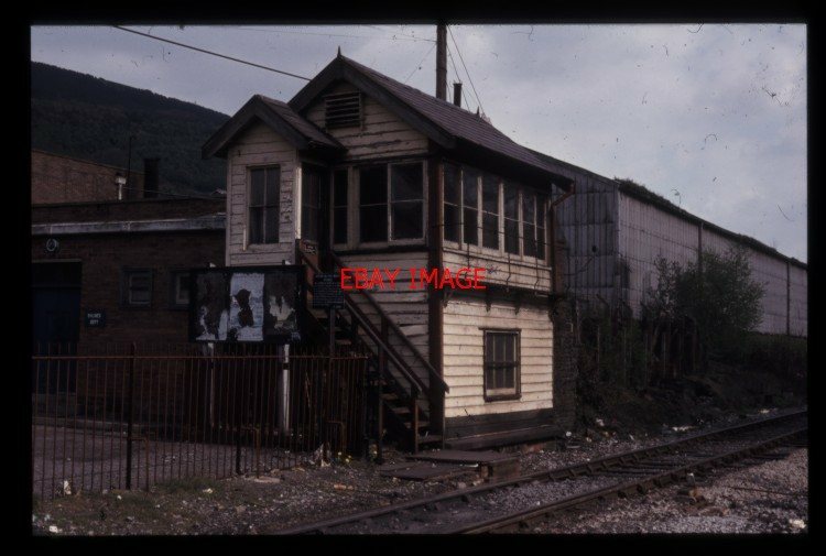PHOTO NIXON CROSSING MOUNTAIN ASH SIGNAL BOX | eBay UK