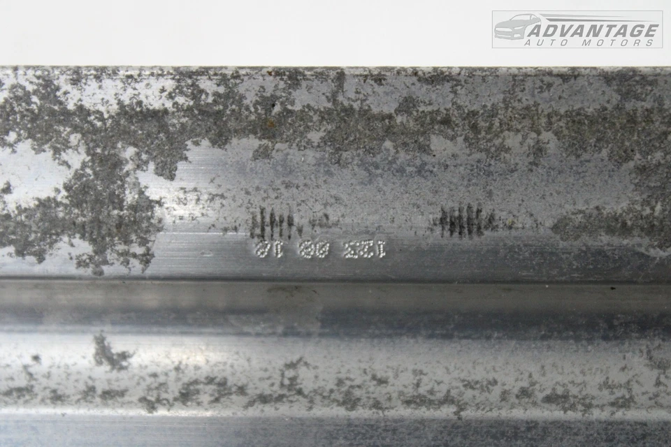 Chevrolet Cruze 2016-2019 parachoques trasero barra de refuerzo haz OEM Foto 4 de 4