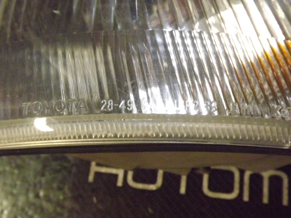 OEM 91-97 USDM Toyota Previa XR10 front corner light lens lamp 28-49 FL DV2 - Image 2 of 4