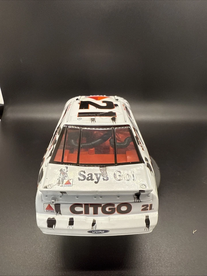 NASCAR Revell 1:24 1997 Michael Waltrip #21 Citgo Top Dog Diecast Foto 4 de 4