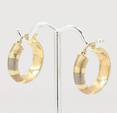 14K dreifarbige Gold 2,6 g gebürsteter Satin gerippt kleine dicke breite Creolen