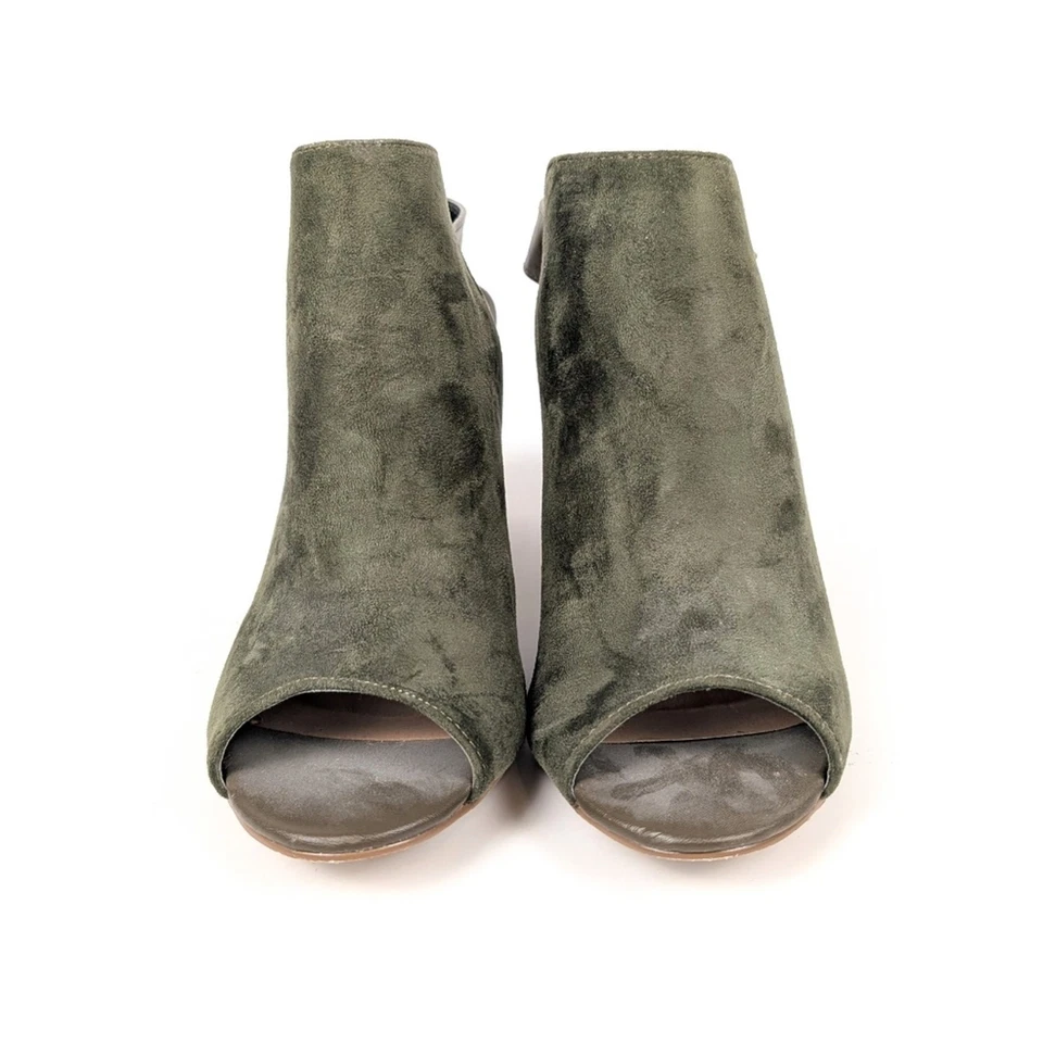 Zapato Republic LA Para Mujer Verde Oliva Gamuza Punta abierta Tacón Abierto Trasero Botín Talla 7 Foto 3 de 4