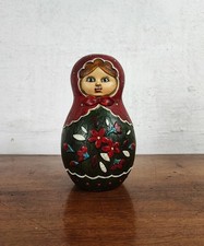 ancienne et belle sculpture poupée russe tirelire bibelot décoratif russe