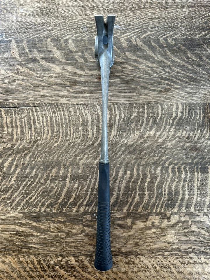 Stiletto 15oz TB-2 Hammer Stiletto con mango de agarre suave Foto 3 de 4