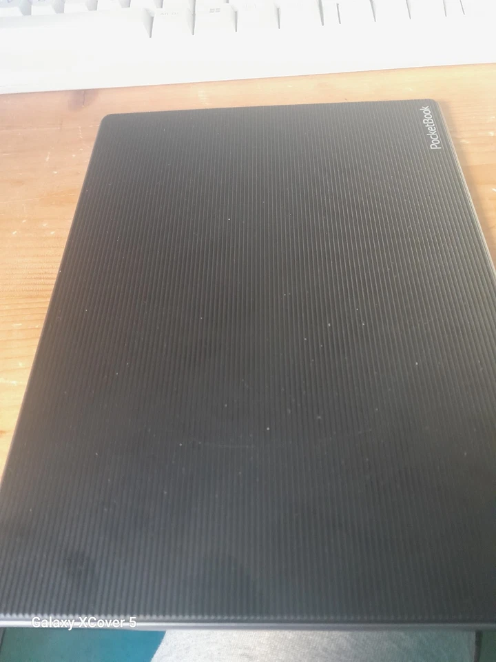 Pocketbook InkPad Lite Eink Carta Ebook Reader 9,7'' - Immagine 2 di 4