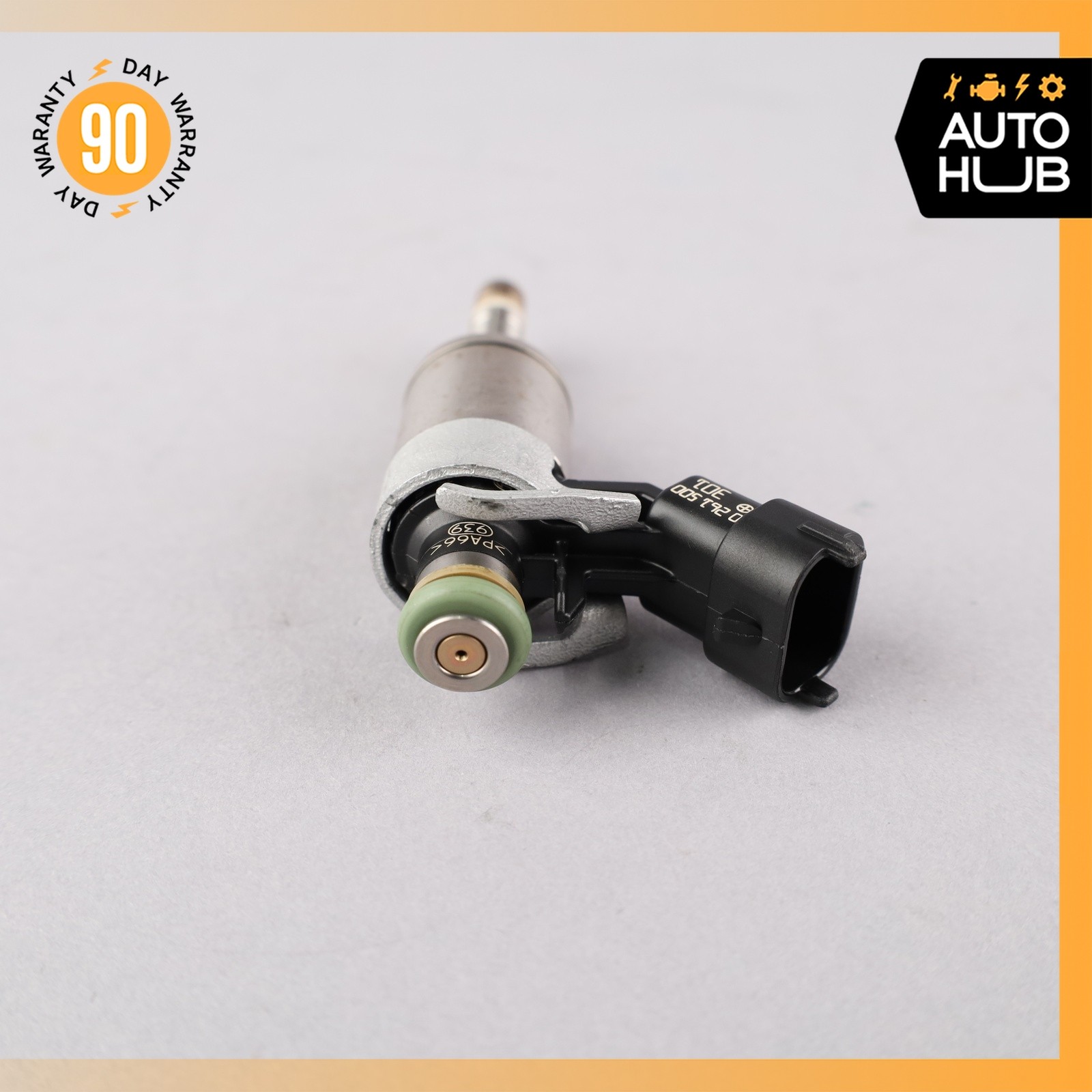 Ferrari F12 Berlinetta Engine Fuel Injector 307638 OEM