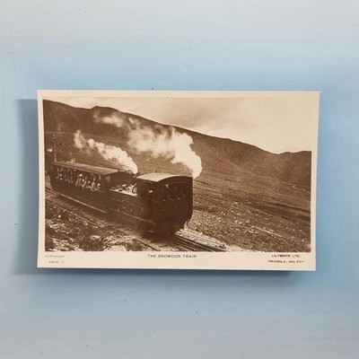 Schmalspurbahn Postkarte um 1925 Echtfoto Snowdon Wales Zug Passagiere