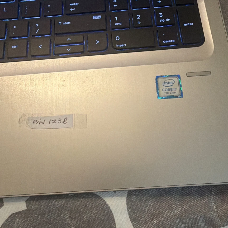  PORTATIL HP ProBook 450 G4 prod ID W7C85AV SN 5CD7271LQF USADO  Foto 3 de 4