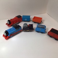 7 Thomas  Friends Trackmaster Trains: 5 Carts  2 Motorized Engines, Tested