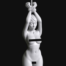 Slave Girl 21 - 28mm Scale Resin Miniature by Manufaktura Miniatures