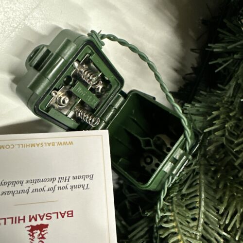 Balsam Hill 2-PACK 26 inch Fraser Fir Wreaths Clear Candlelight $239 - Picture 14 of 22
