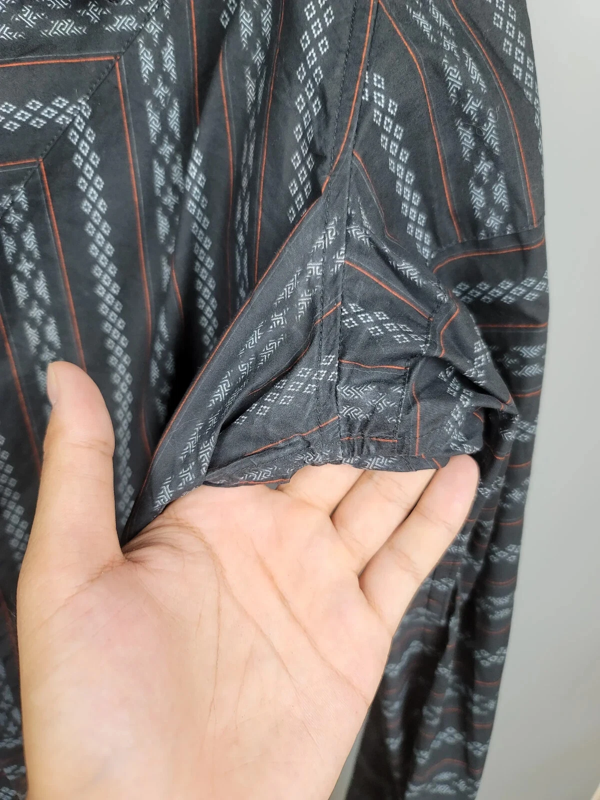 Camicia Marcelo Burlon cotone fantasia geometrica nera uomo taglia S